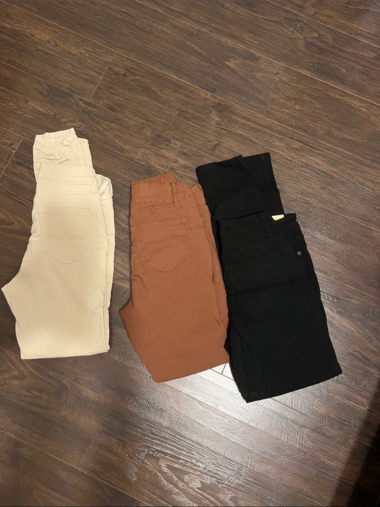 Pants - Women's Skinny Pants 3-Pack in Cream, Brown & Black